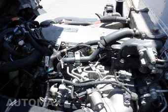 2022 Isuzu NPR XD Base Low Tilt – miniatura 9