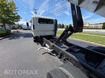 2022 Isuzu NRR Base Low Cab Crew - miniatura 3