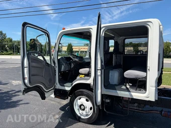 2022 Isuzu NRR Base Low Cab Crew - miniatura 40