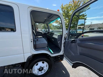 2022 Isuzu NRR Base Low Cab Crew - miniatura 46