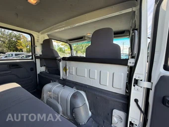 2022 Isuzu NRR Base Low Cab Crew - miniatura 56