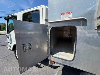 2022 Isuzu NRR Base Low Cab Crew - miniatura 62