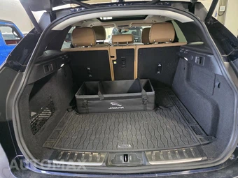 2022 Jaguar F-PACE S – miniatura 8