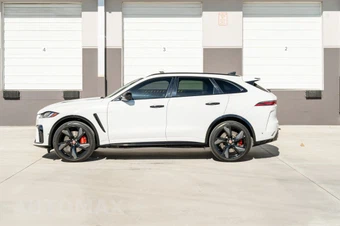2022 Jaguar F-PACE SVR - miniatura 5