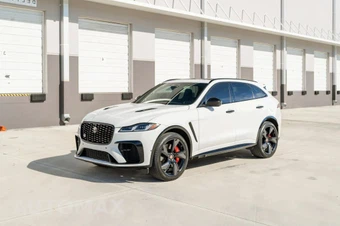 2022 Jaguar F-PACE SVR - miniatura 6