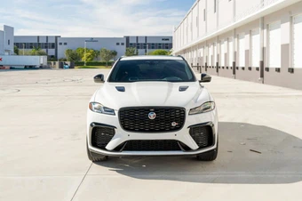 2022 Jaguar F-PACE SVR - miniatura 7