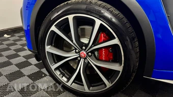 2022 Jaguar F-PACE SVR - miniatura 12