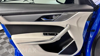 2022 Jaguar F-PACE SVR - miniatura 14
