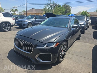 2022 Jaguar XF SE