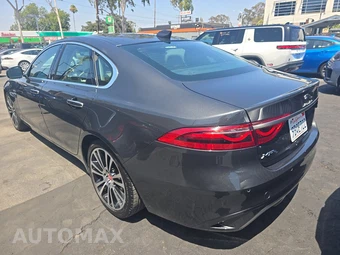 2022 Jaguar XF SE – miniatura 6