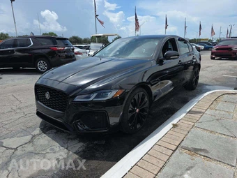 2022 Jaguar XF SE