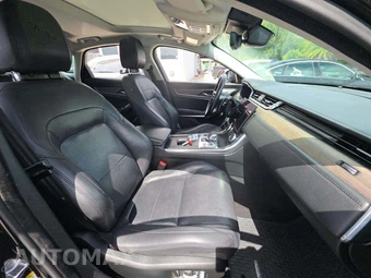 2022 Jaguar XF SE - miniatura 18