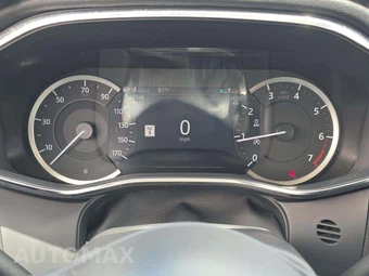2022 Jaguar XF SE - miniatura 9