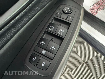 2022 Jeep Cherokee Latitude Lux - miniatura 41