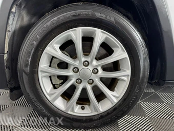 2022 Jeep Cherokee Latitude Lux - miniatura 45