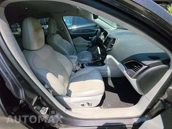 2022 Jeep Cherokee Latitude Lux - miniatura 18