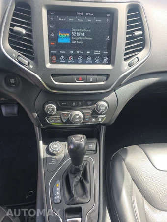 2022 Jeep Cherokee Latitude Lux - miniatura 11