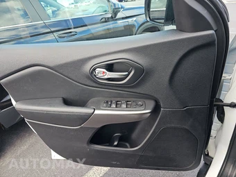 2022 Jeep Cherokee Latitude Lux - miniatura 9