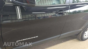 2022 Jeep Cherokee Latitude Lux - miniatura 20