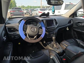 2022 Jeep Cherokee Trailhawk - miniatura 11
