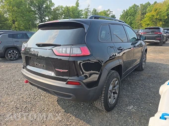 2022 Jeep Cherokee Trailhawk - miniatura 4