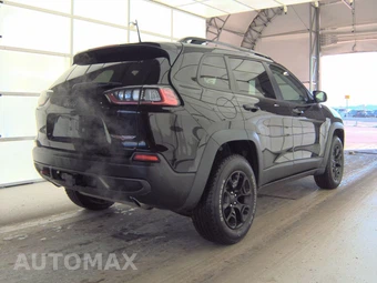 2022 Jeep Cherokee Trailhawk - miniatura 4