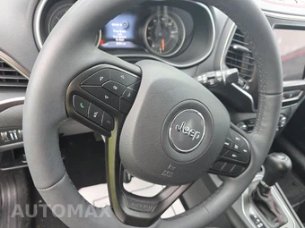 2022 Jeep Cherokee Trailhawk - miniatura 10