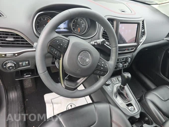 2022 Jeep Cherokee Trailhawk - miniatura 11