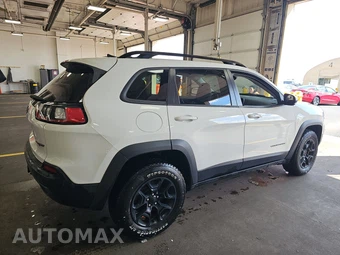 2022 Jeep Cherokee Trailhawk - miniatura 4