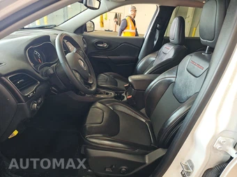 2022 Jeep Cherokee Trailhawk - miniatura 7
