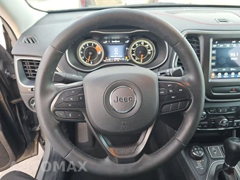 2022 Jeep Cherokee Trailhawk - miniatura 10