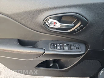 2022 Jeep Cherokee Trailhawk - miniatura 9