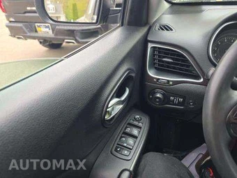 2022 Jeep Cherokee Trailhawk - miniatura 25