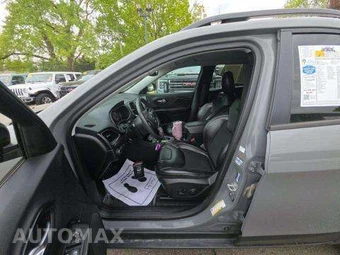 2022 Jeep Cherokee Trailhawk - miniatura 6