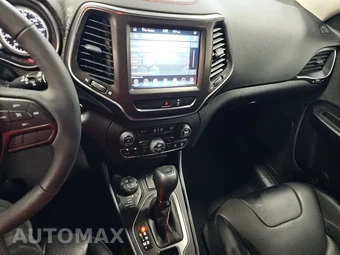 2022 Jeep Cherokee Trailhawk - miniatura 11