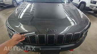 2022 Jeep Cherokee Trailhawk - miniatura 21