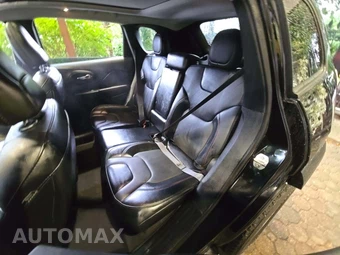 2022 Jeep Cherokee Trailhawk - miniatura 13