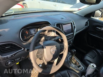 2022 Jeep Cherokee Trailhawk - miniatura 11