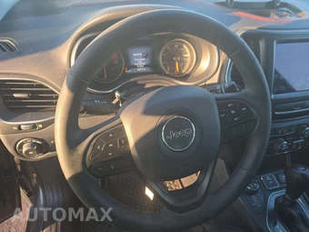 2022 Jeep Cherokee Trailhawk - miniatura 10