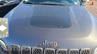 2022 Jeep Cherokee Trailhawk - miniatura 23
