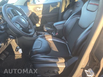 2022 Jeep Cherokee Trailhawk - miniatura 7