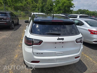 2022 Jeep Compass High Altitude - miniatura 5