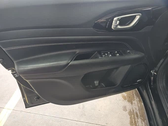 2022 Jeep Compass High Altitude - miniatura 9