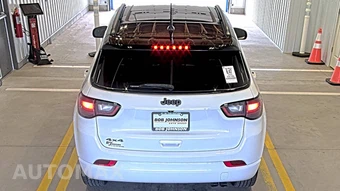 2022 Jeep Compass High Altitude - miniatura 5