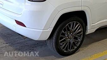 2022 Jeep Compass High Altitude - miniatura 9