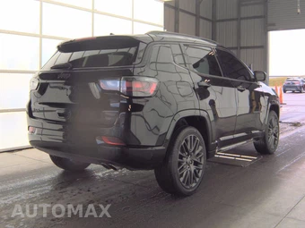 2022 Jeep Compass High Altitude - miniatura 4