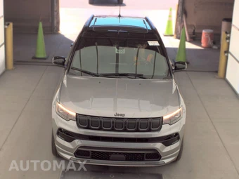 2022 Jeep Compass High Altitude - miniatura 2