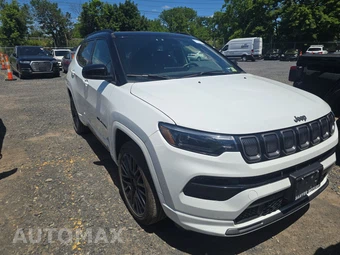2022 Jeep Compass High Altitude - miniatura 3