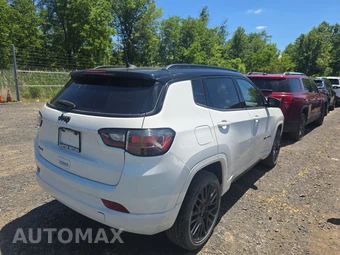 2022 Jeep Compass High Altitude - miniatura 4