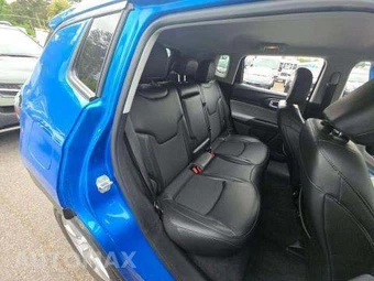 2022 Jeep Compass Latitude - miniatura 16